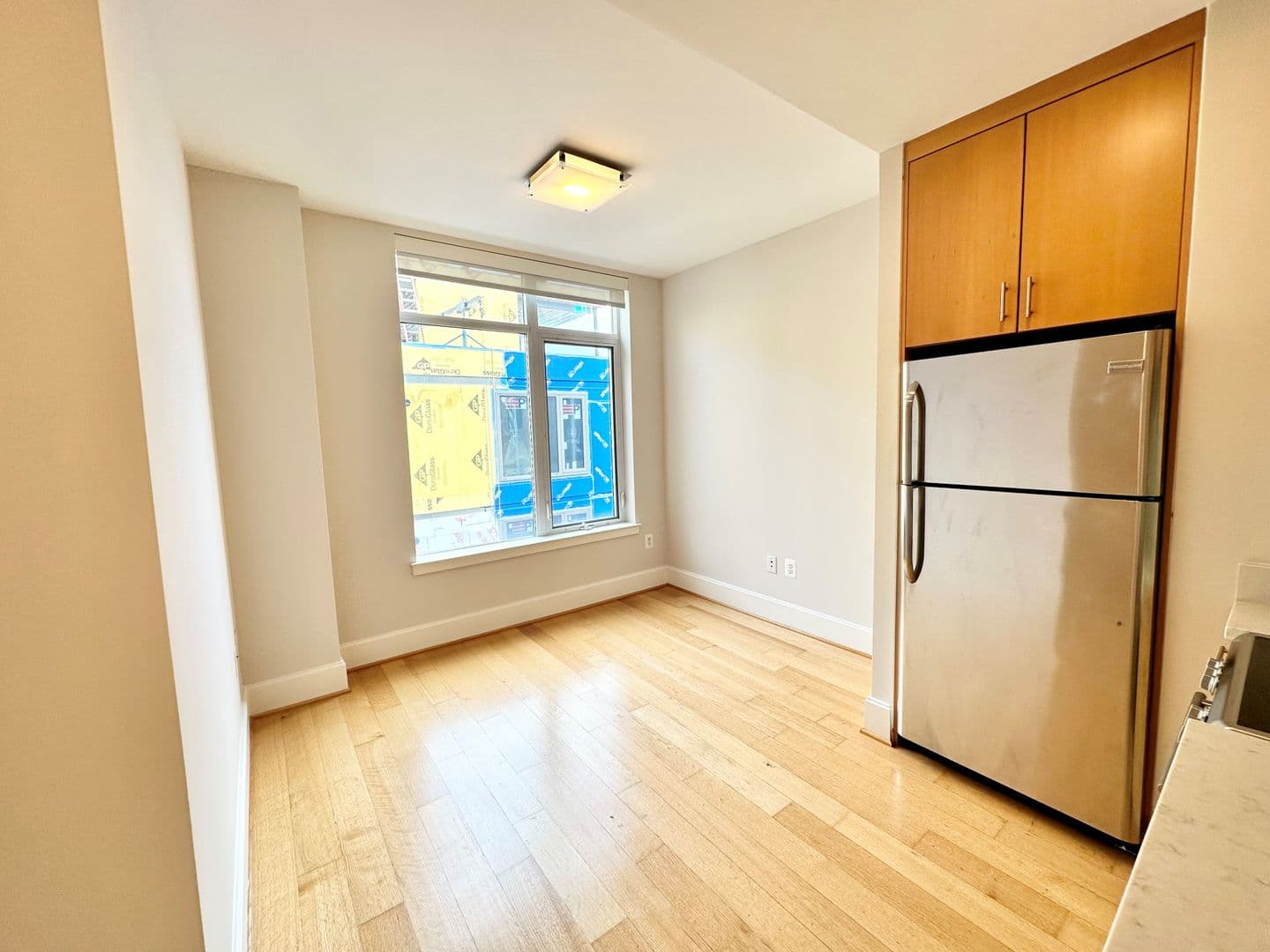 Washington Apartment: 1355 17th Street, NW