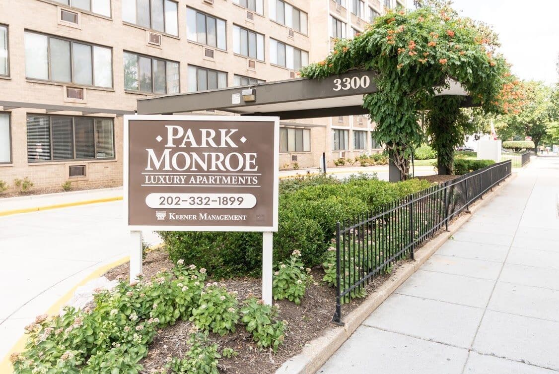 Washington Apartment: 3300 16th Street, NW