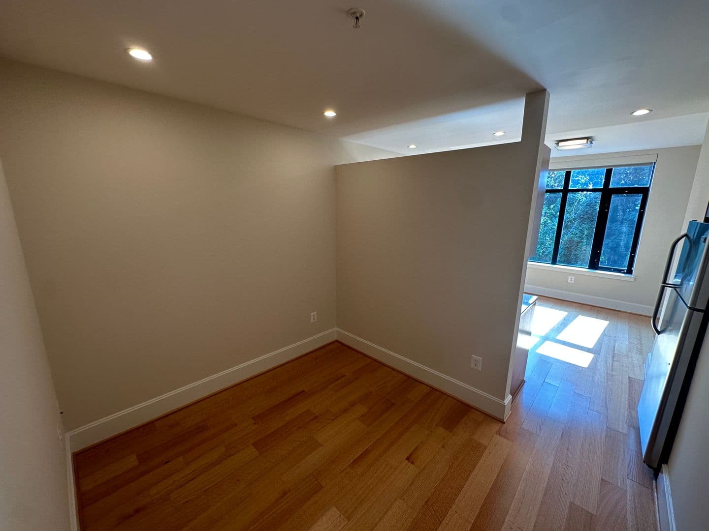 Washington Apartment: 1919 14th Street, NW