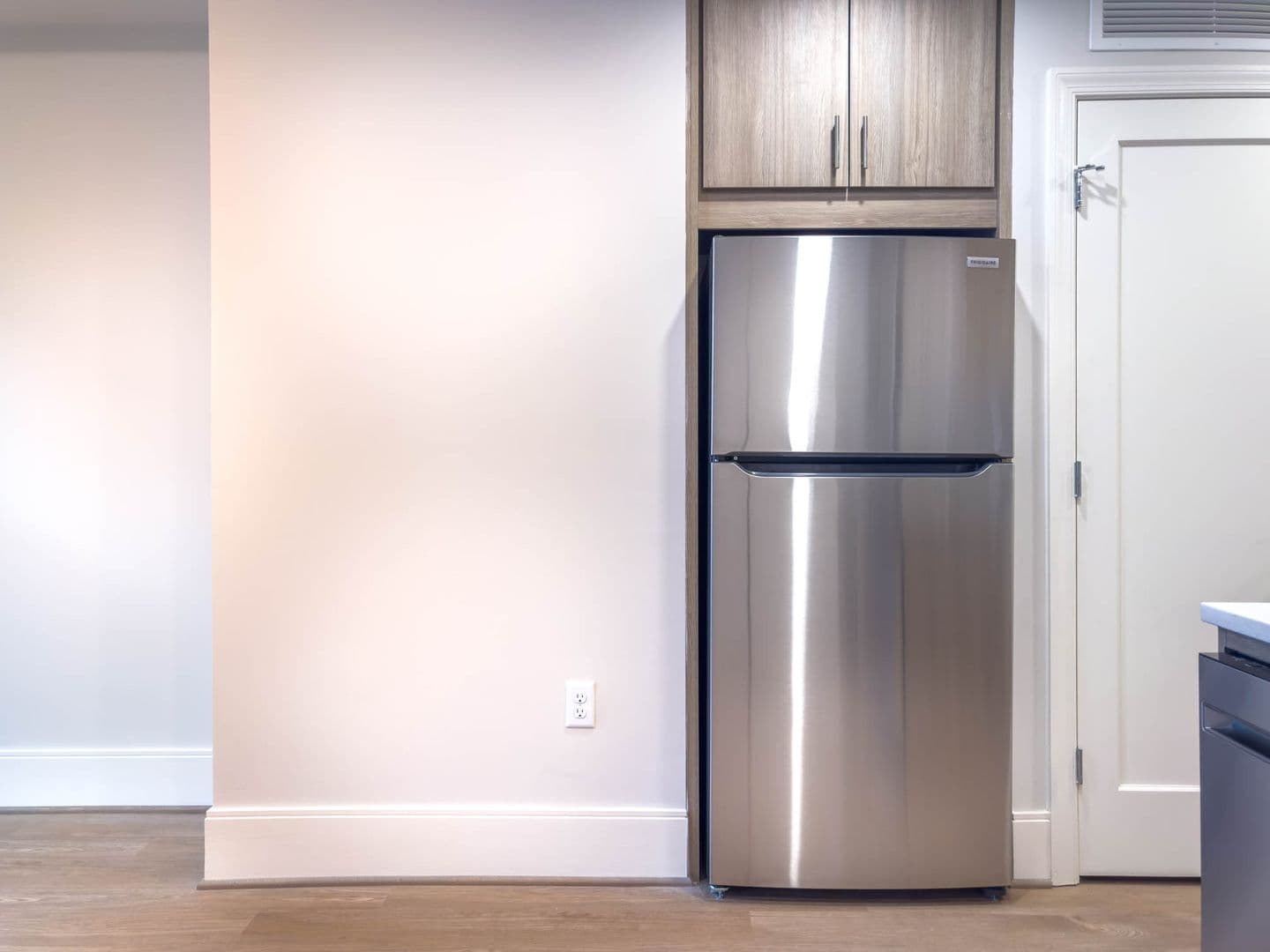 Washington Apartment: 3220 Prospect Street, NW