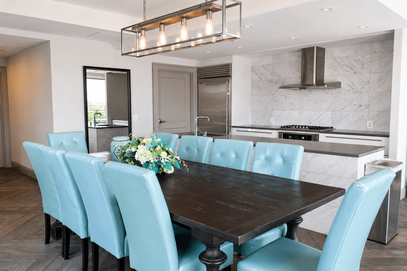 Washington Apartment: 1919 14th Street, NW