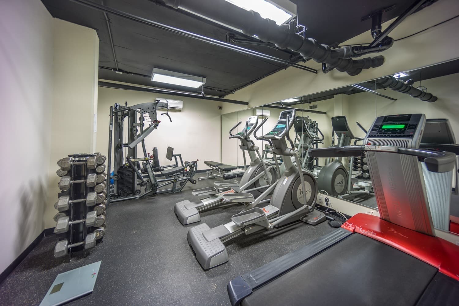 Washington Apartment: 1112 M Street, NW