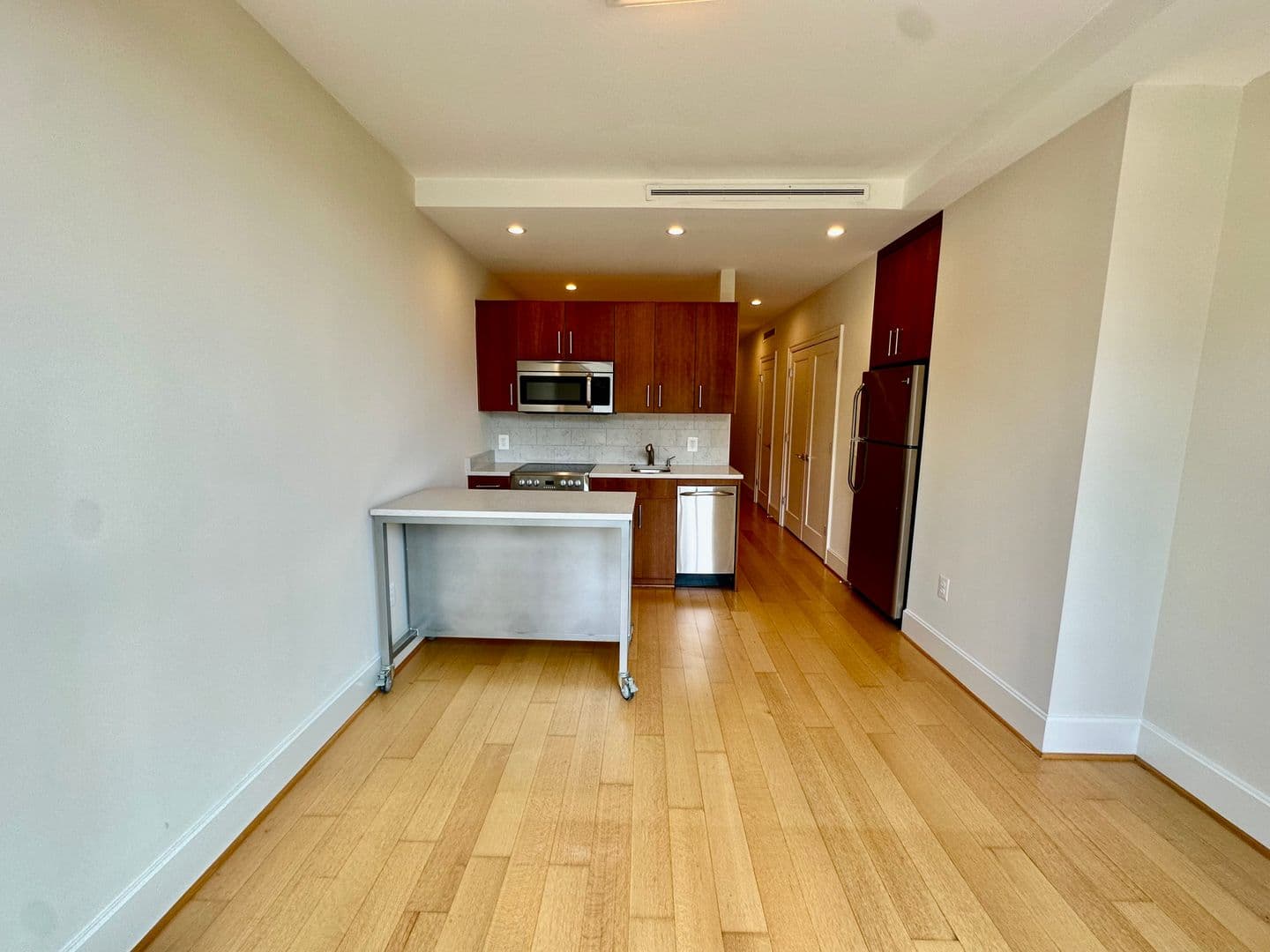 Washington Apartment: 1919 14th Street, NW