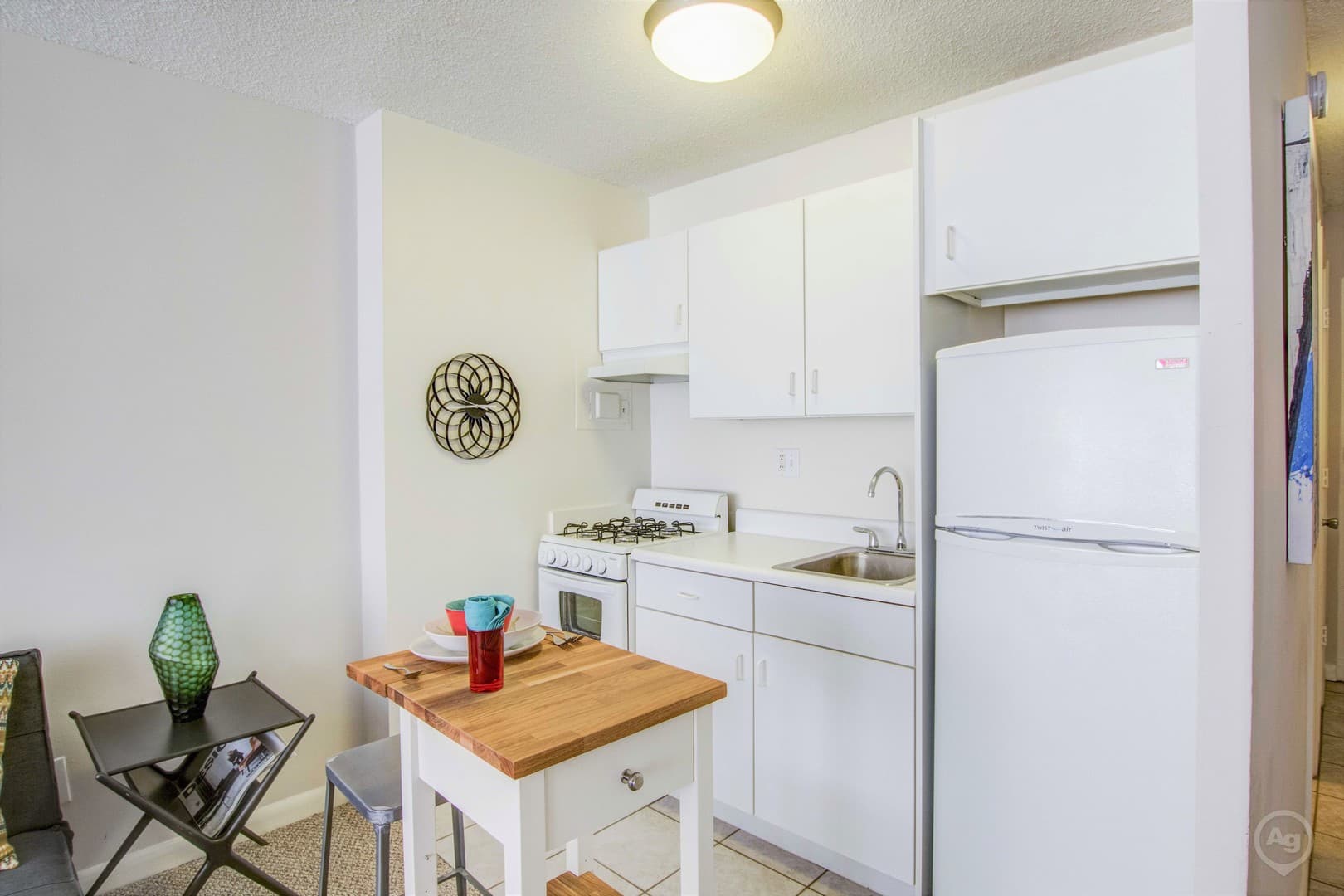 Washington Apartment: 3300 16th Street, NW