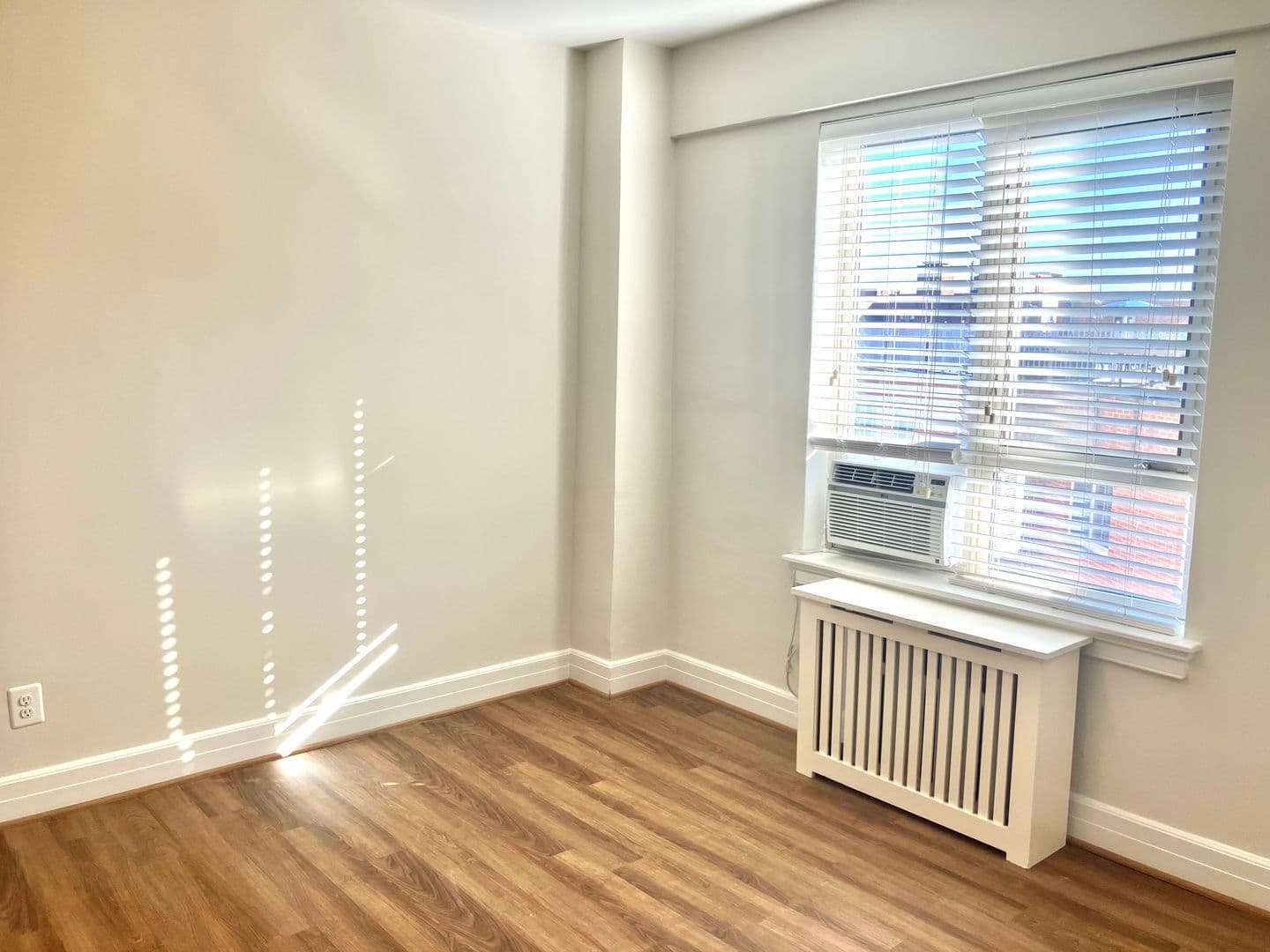 Washington Apartment: 2745 29th Street, NW