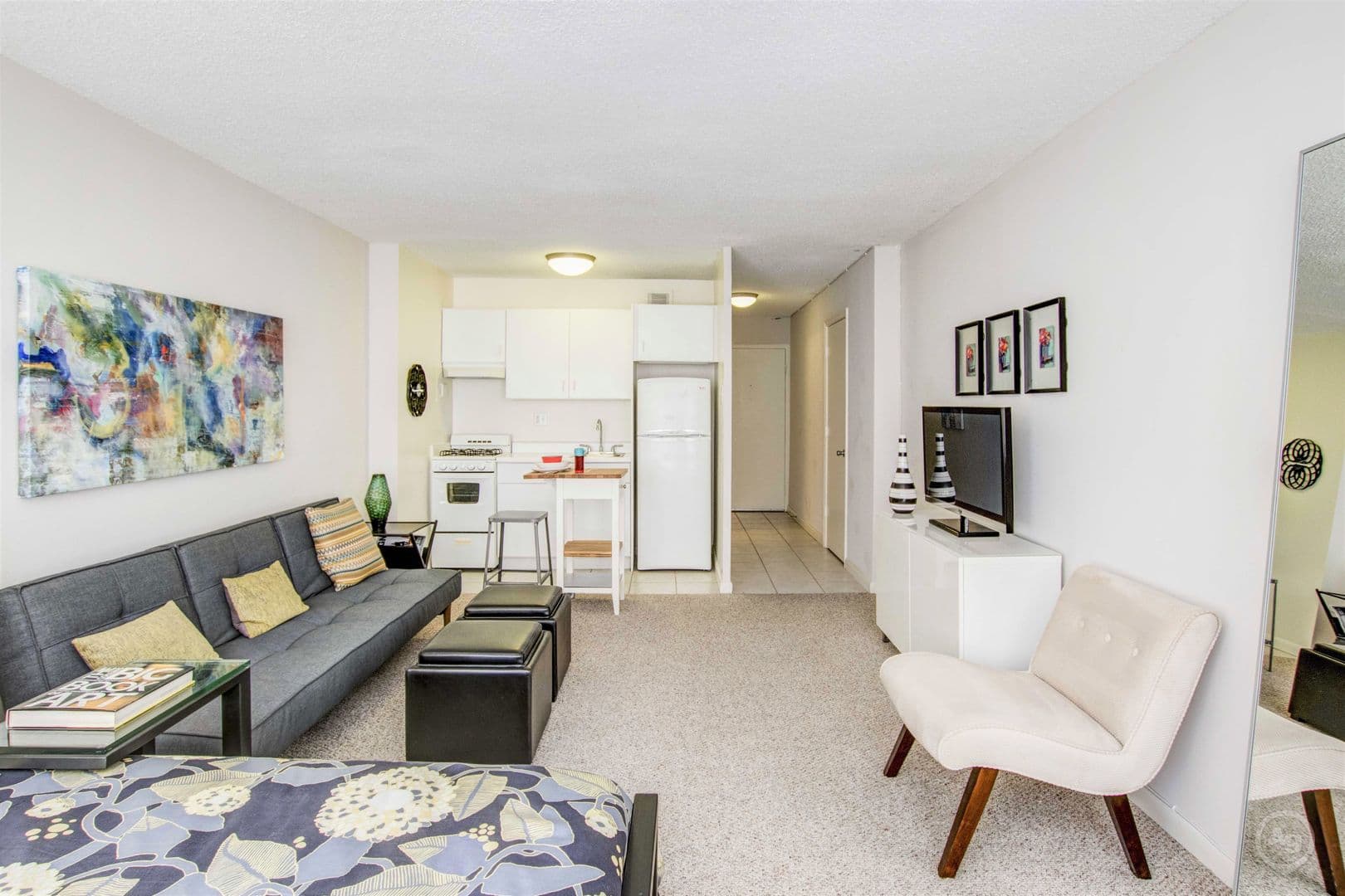 Washington Apartment: 3300 16th Street, NW