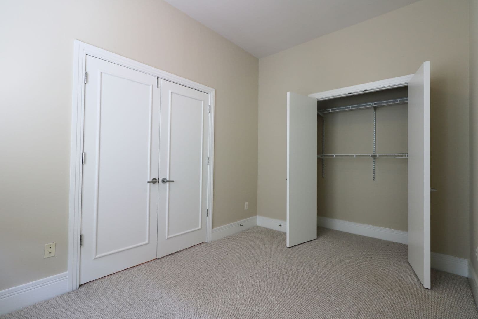 Washington Apartment: 1515 O Street, NW