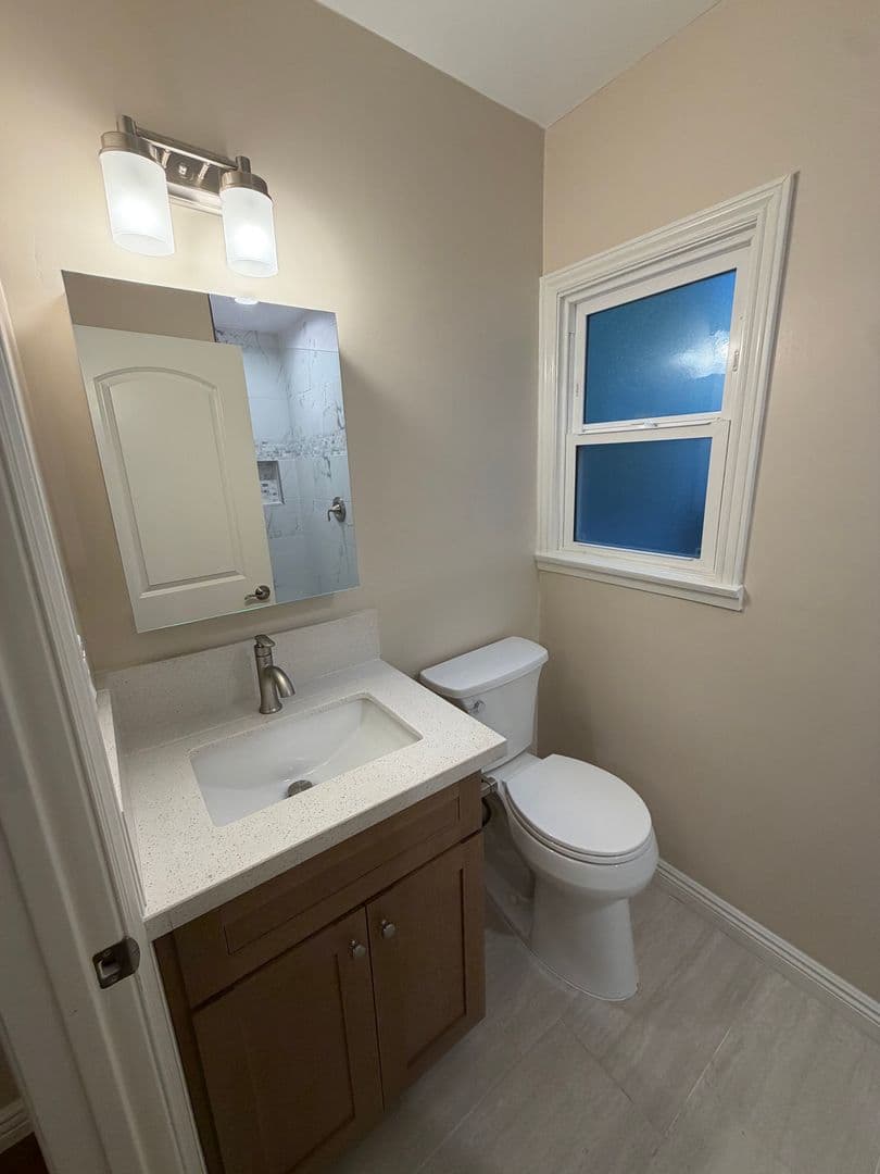 Pasadena Apartment: 1624 E. Washington Blvd.
