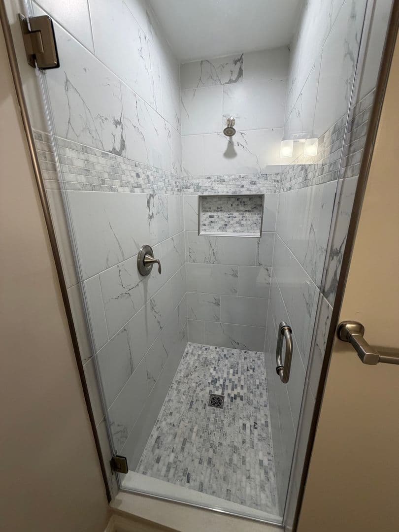 Pasadena Apartment: 1624 E. Washington Blvd.