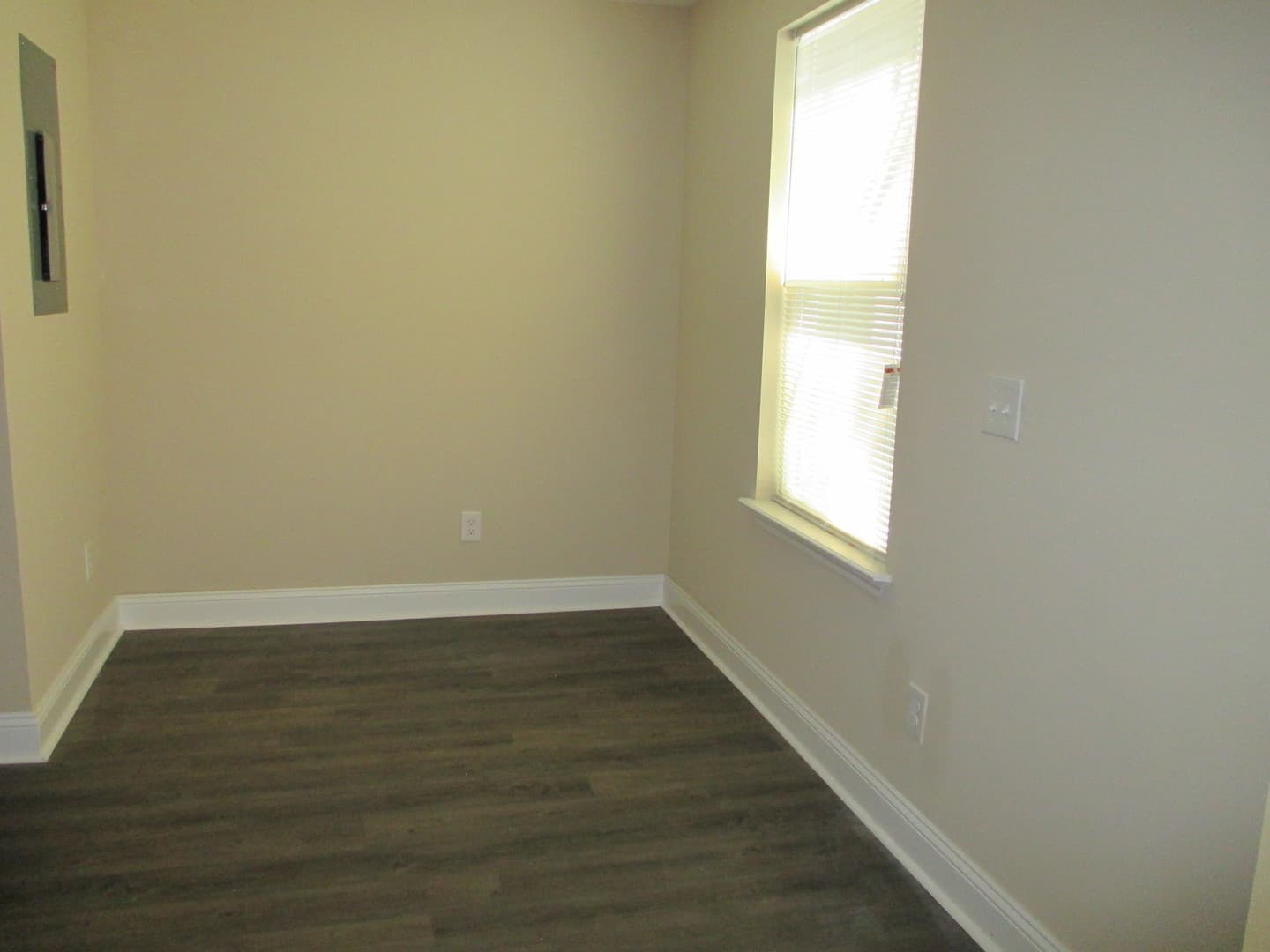 Jacksonville House: 2218 Lamee Ave