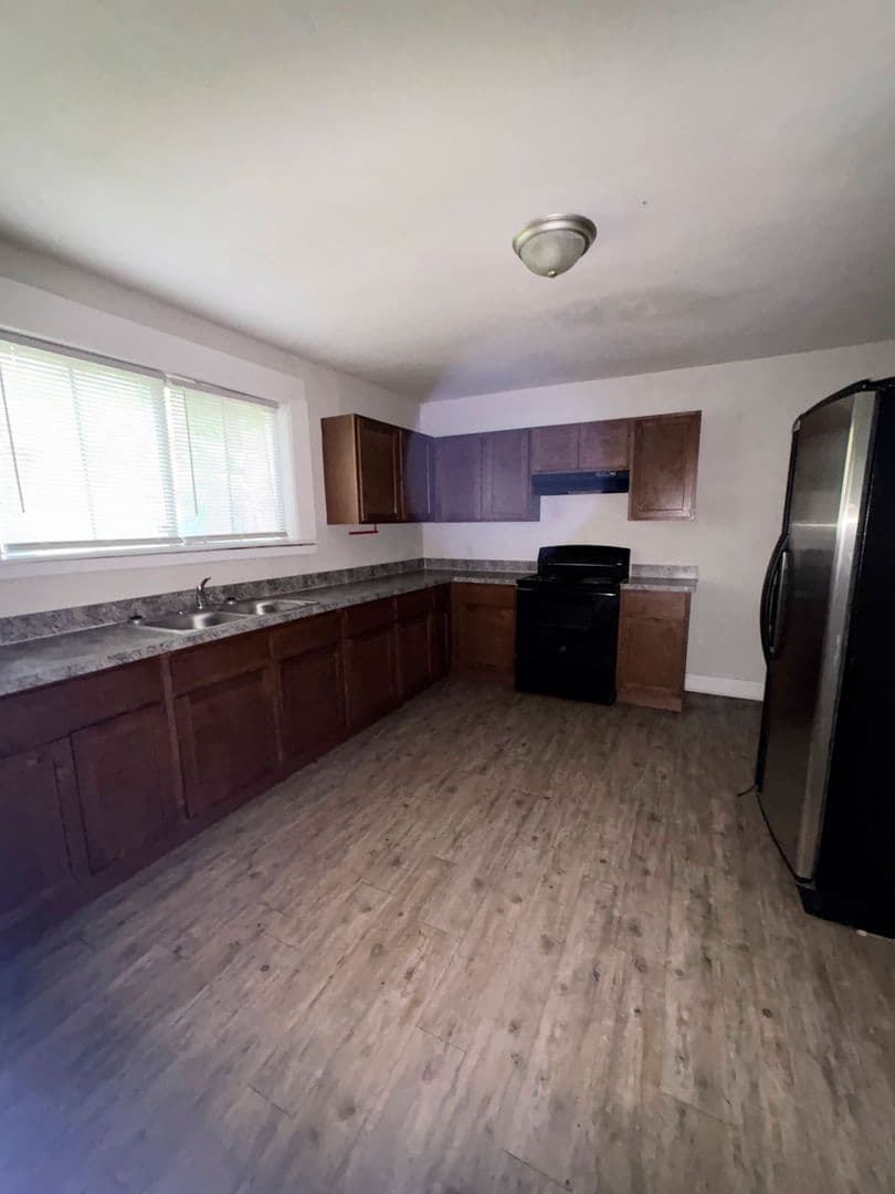 Jacksonville House: 5779 SW Carver Circle