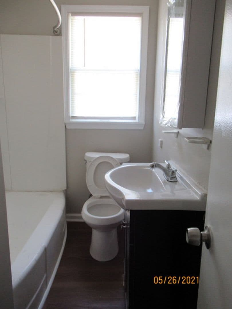 Jacksonville Apartment: 539 W. 23rd St