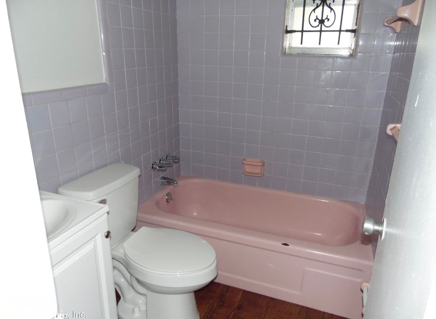 Jacksonville House: 1930 W 6TH Street A