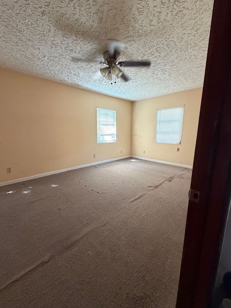 Jacksonville House: 3515 N Laura Street