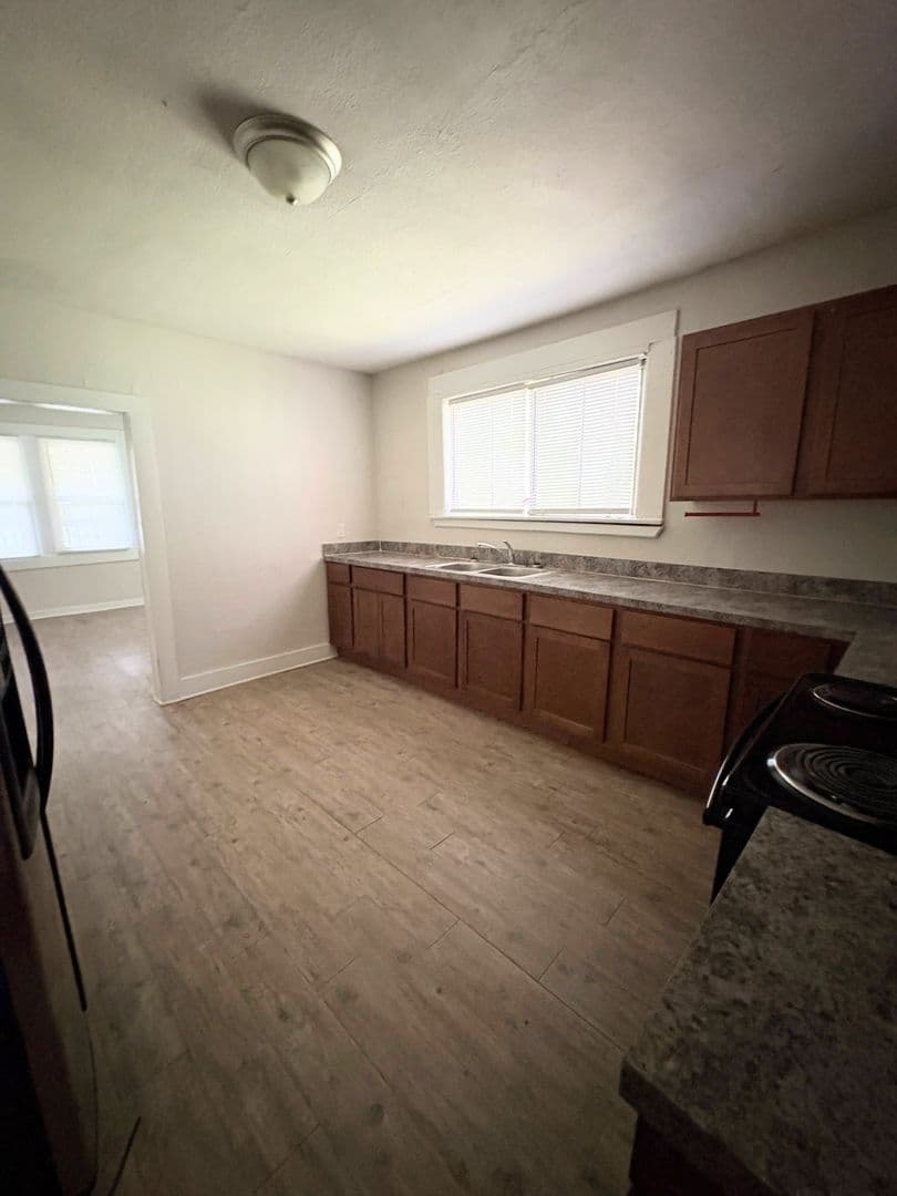 Jacksonville House: 5779 SW Carver Circle