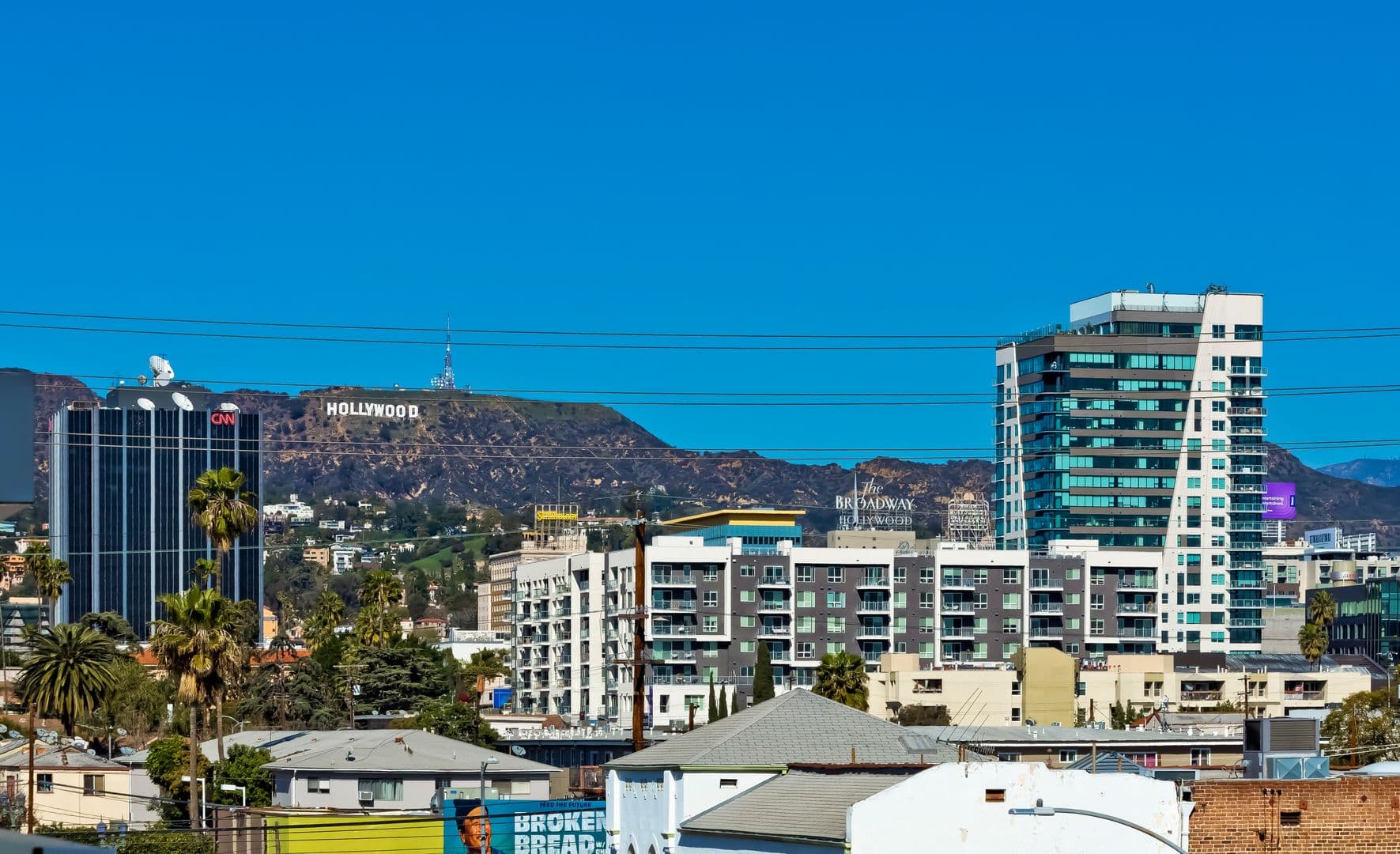 Los Angeles Apartment: 1025 Wilcox Avenue