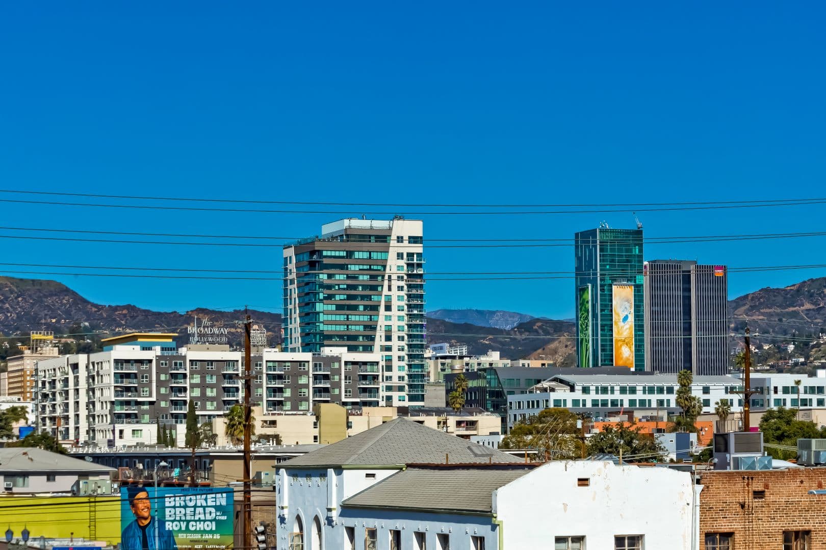 Los Angeles Apartment: 1025 Wilcox Avenue