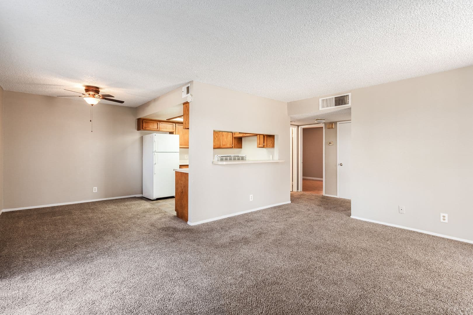 LAS VEGAS House: 3701 SNORKEL CR #2