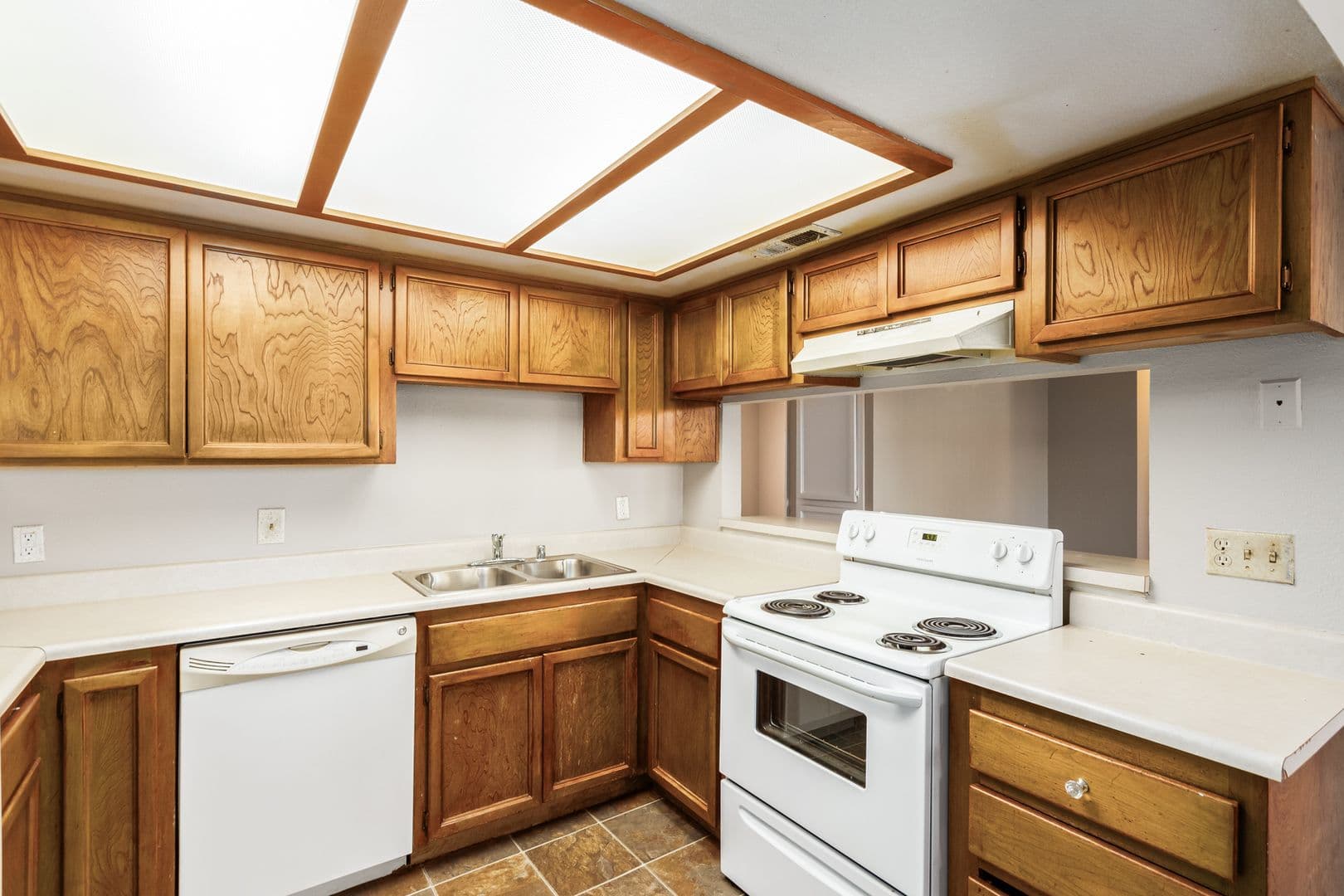 LAS VEGAS House: 3701 SNORKEL CR #2