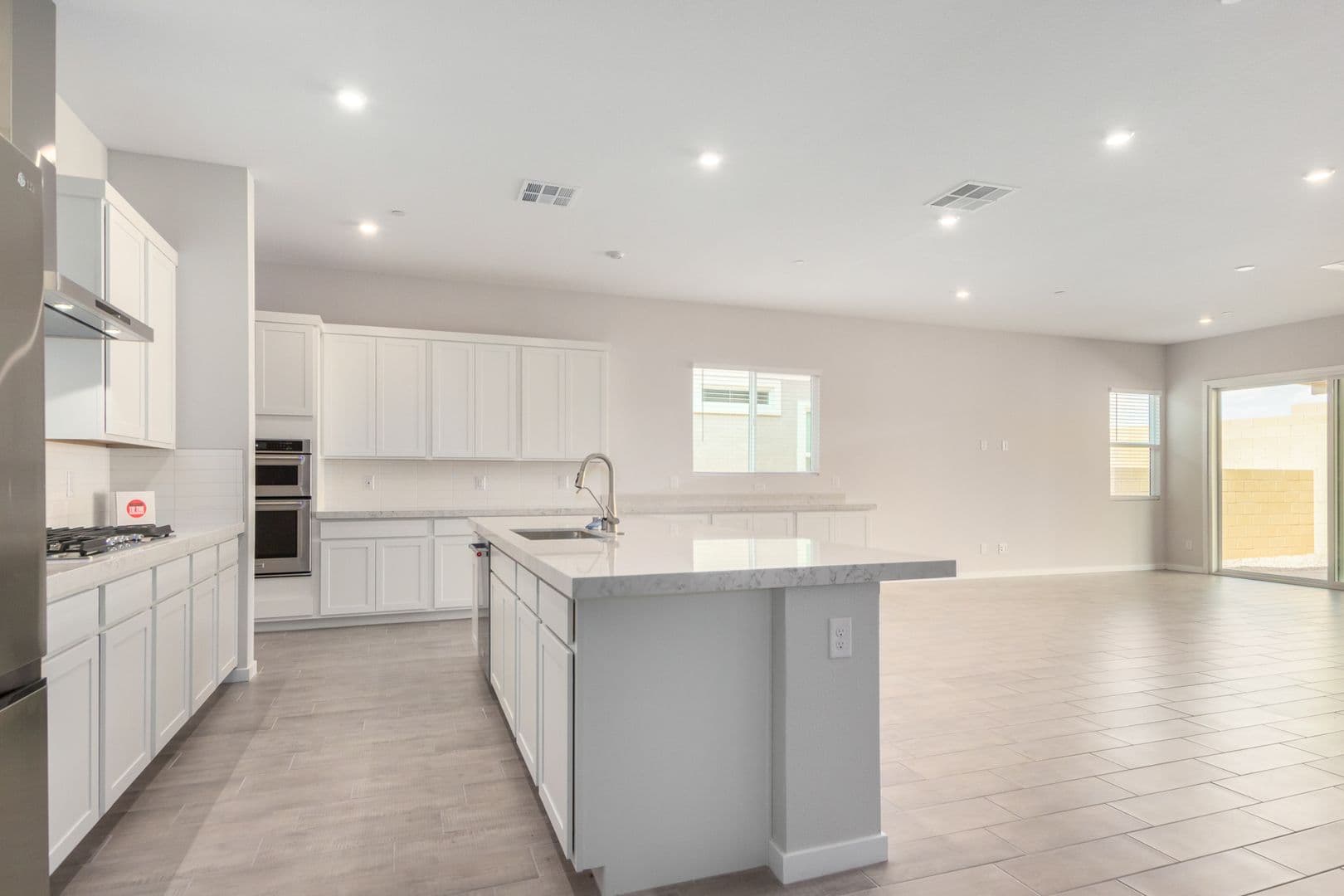 HENDERSON House: 844 PURSER ST