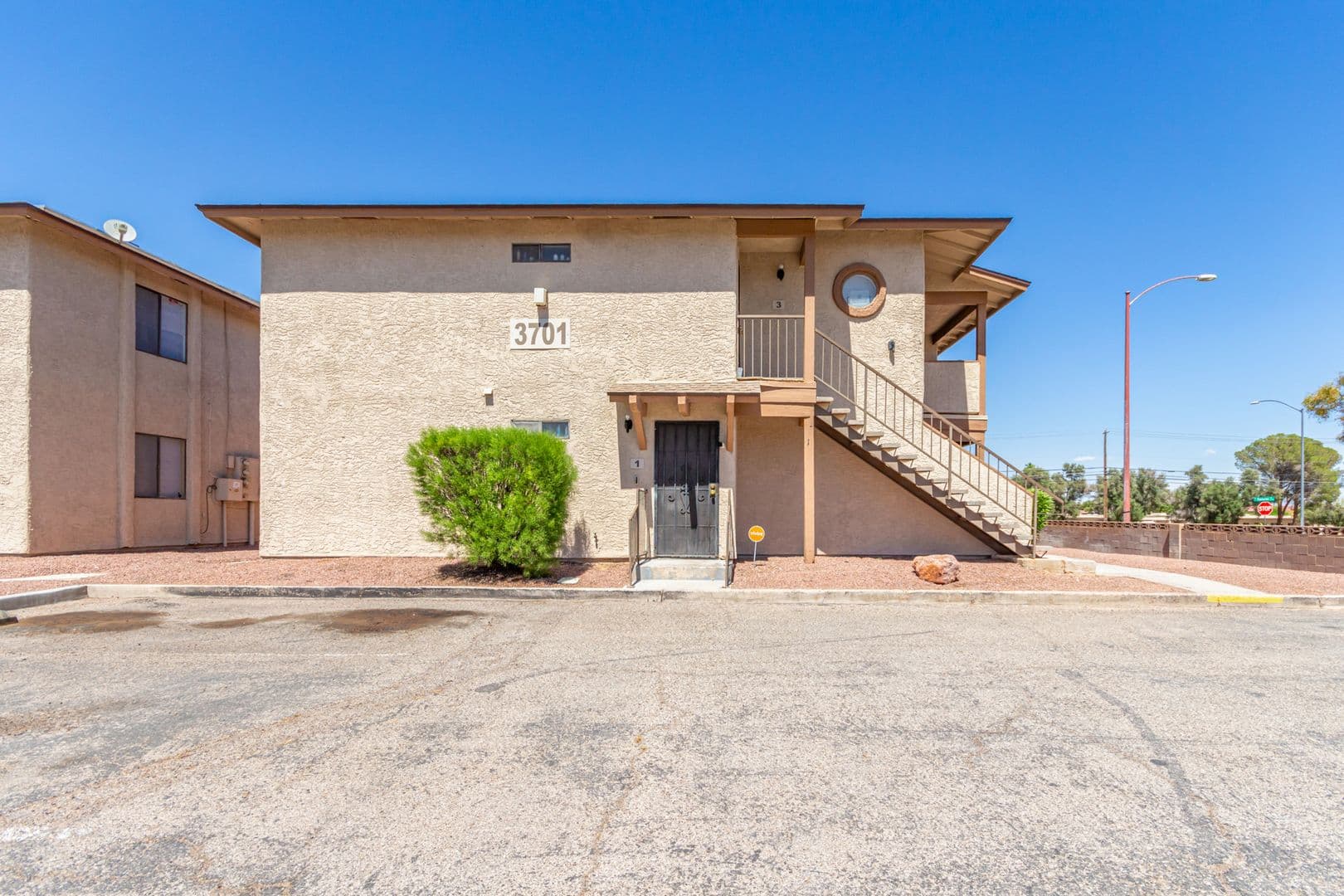 LAS VEGAS House: 3701 SNORKEL CR #2