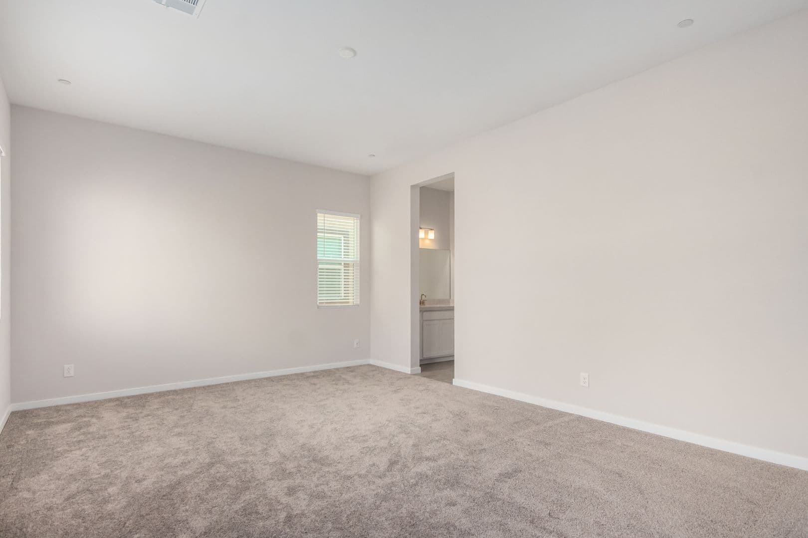 HENDERSON House: 844 PURSER ST