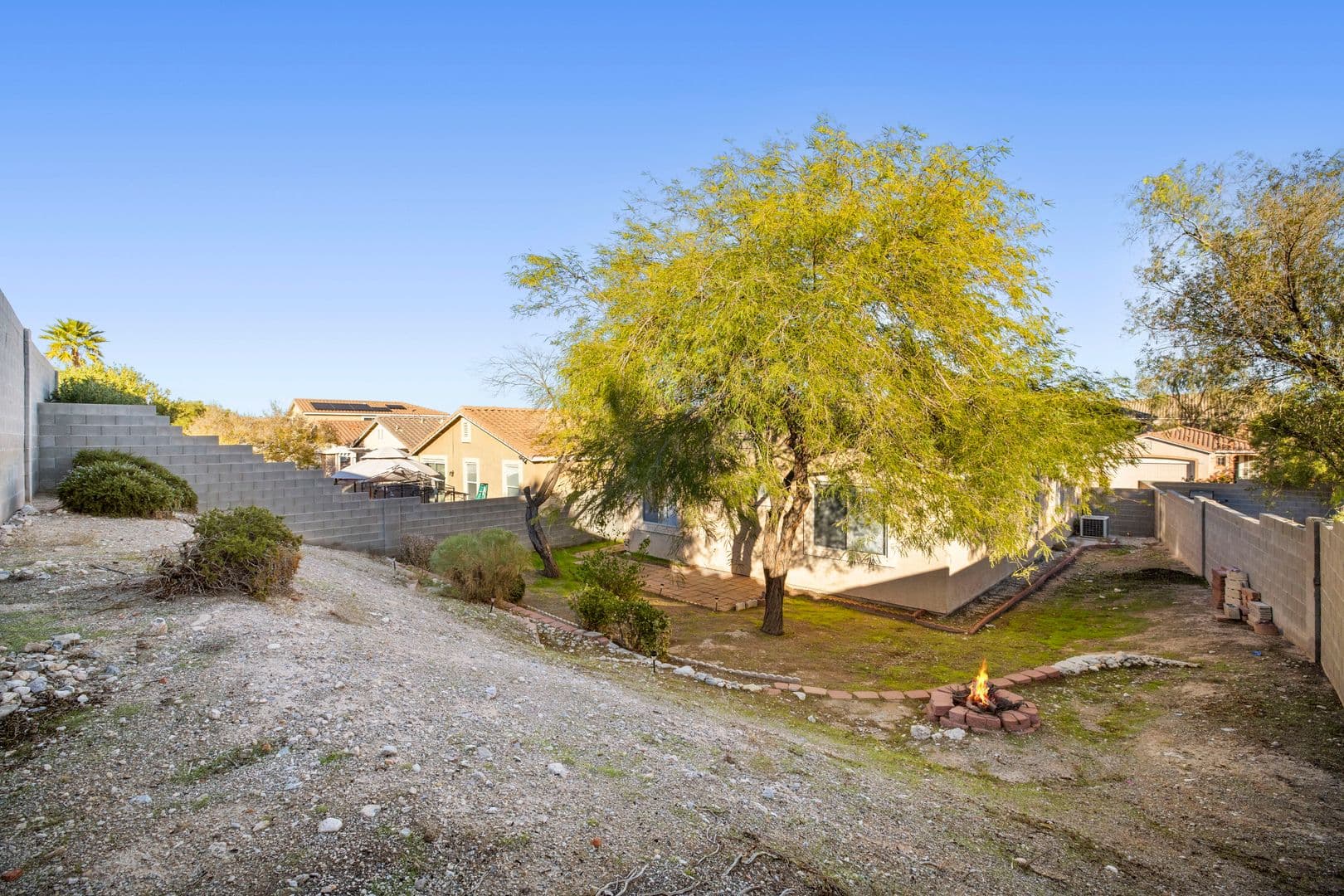 LAS VEGAS House: 413 MAGNOLIA ARBOR ST