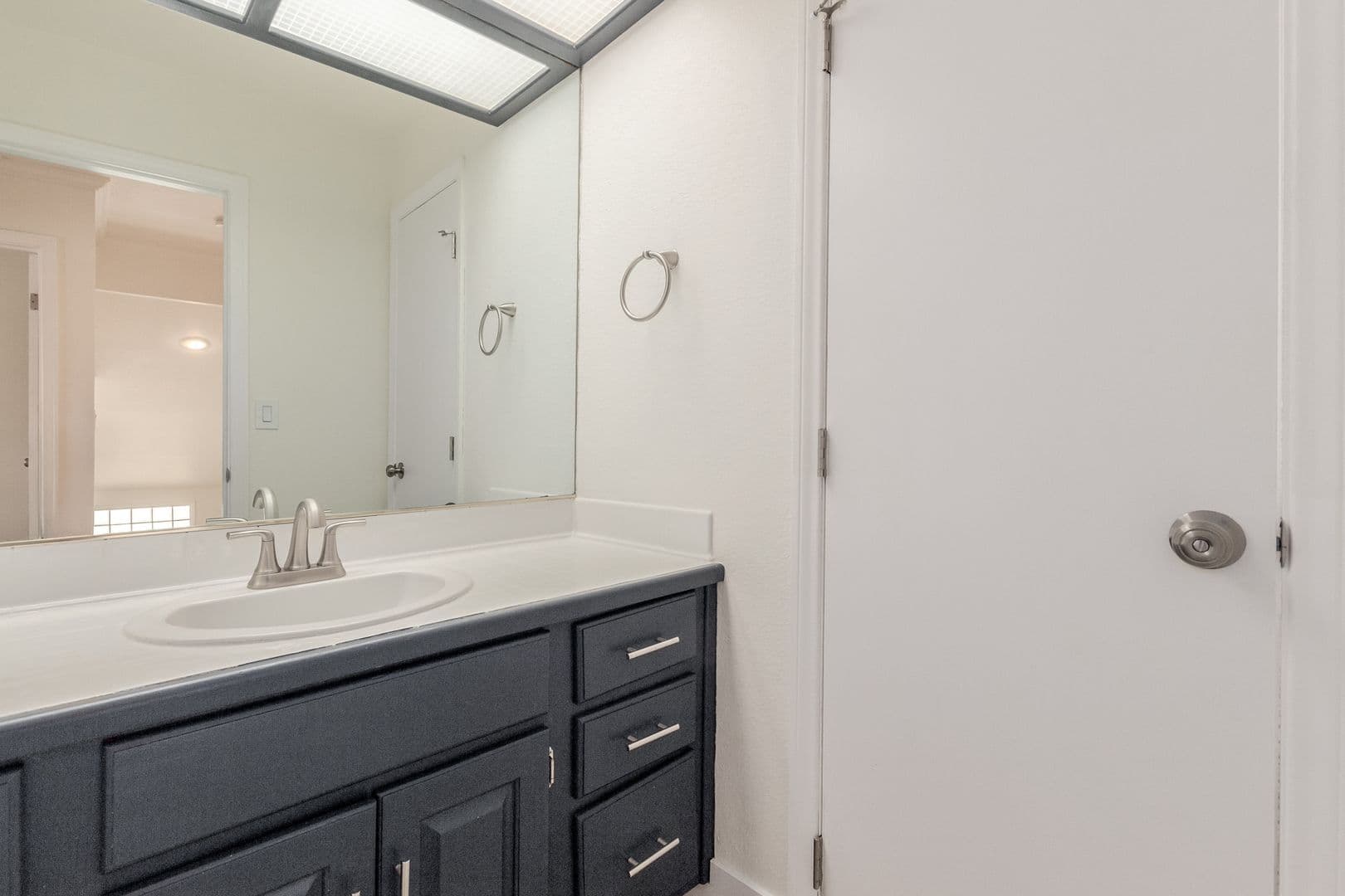 LAS VEGAS House: 861 Vegas Valley Dr