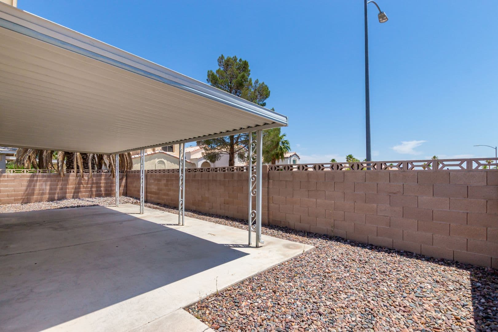 LAS VEGAS House: 616 JONATHAN GLEN WAY