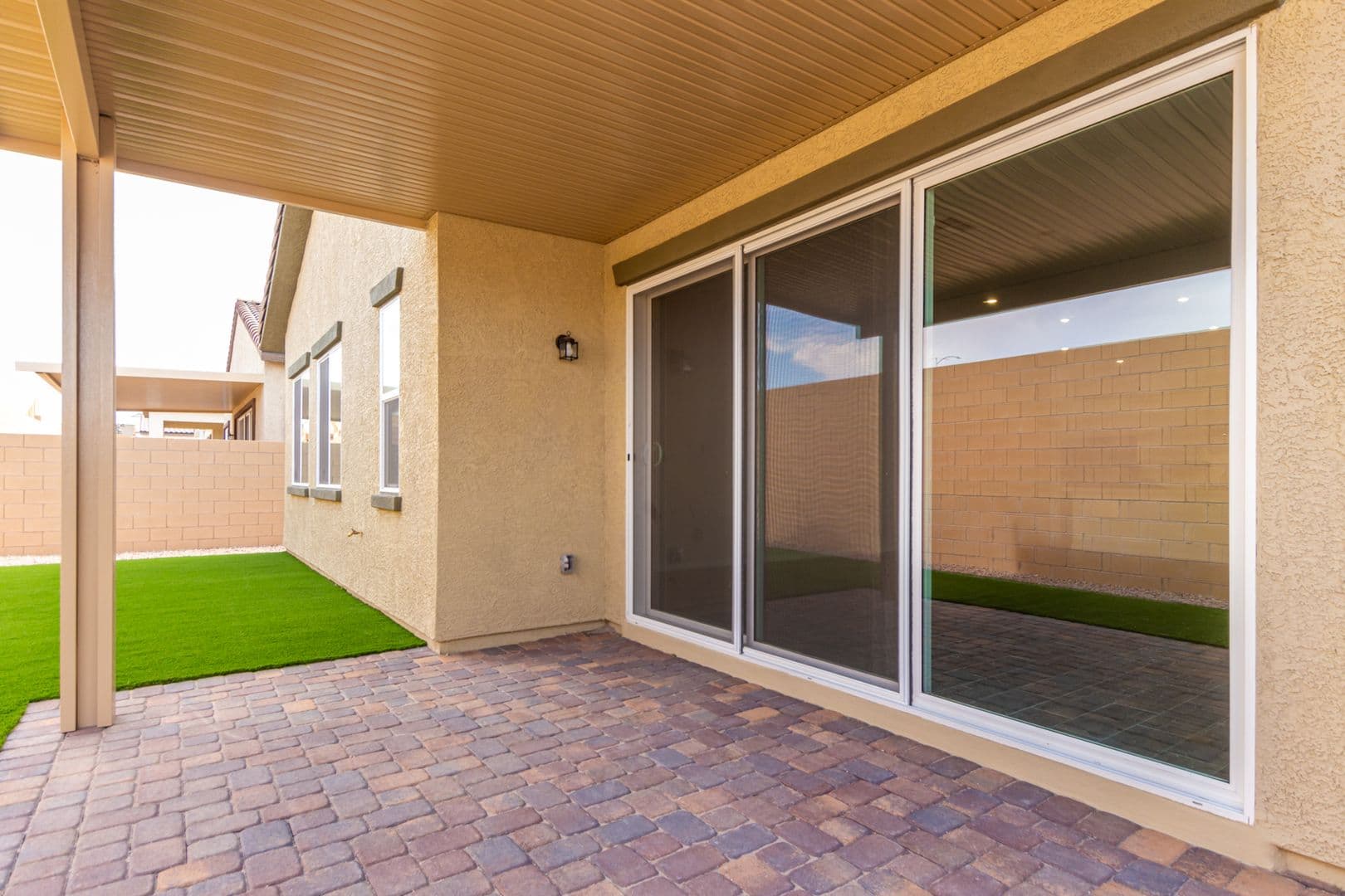 HENDERSON House: 844 PURSER ST