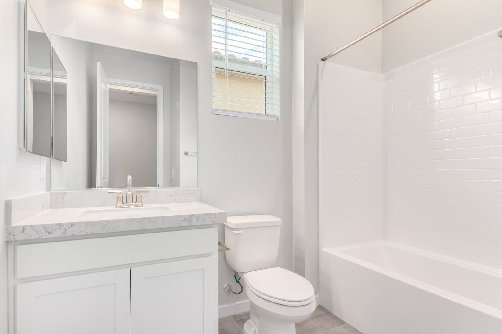 HENDERSON House: 844 PURSER ST