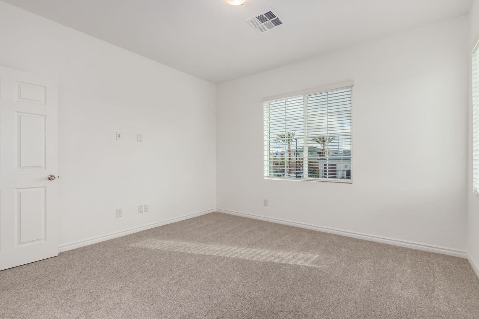 LAS VEGAS House: 20 BARBARA LN #116