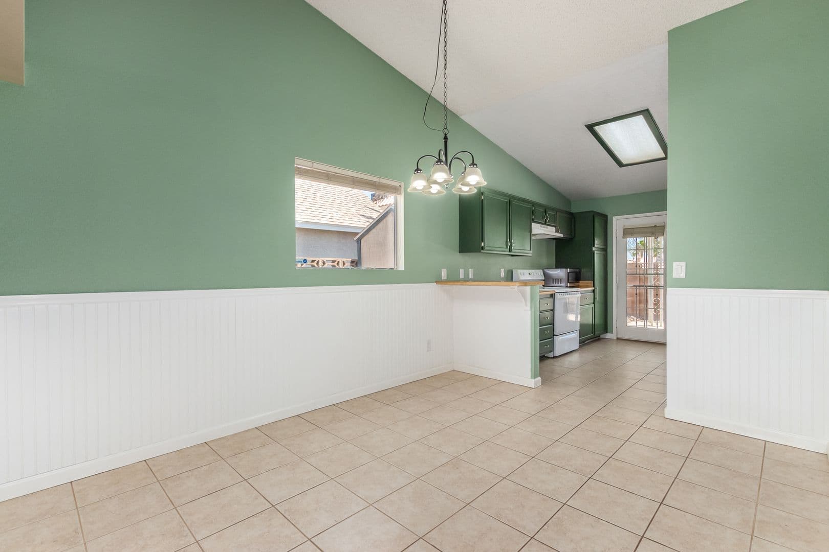 LAS VEGAS House: 616 JONATHAN GLEN WAY