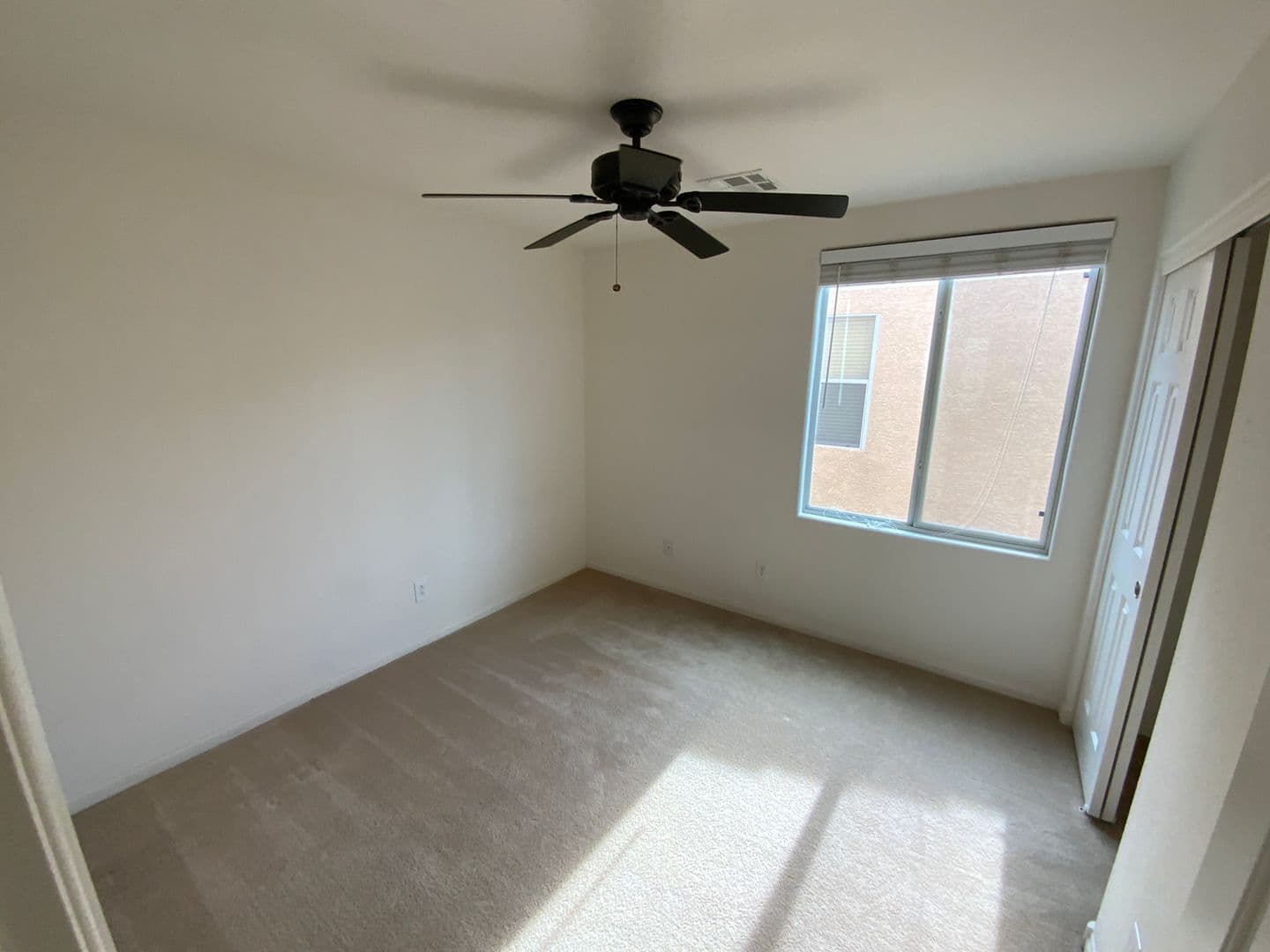 LAS VEGAS House: 8439 SEQUOIA GROVE AVENUE
