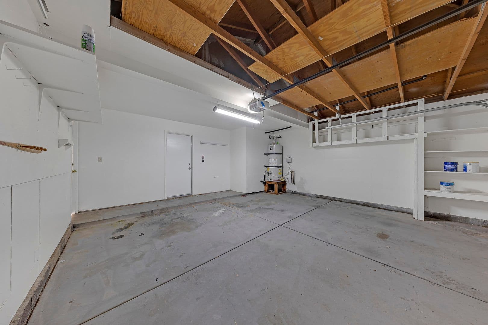 HENDERSON House: 3158 LAUREL AVE