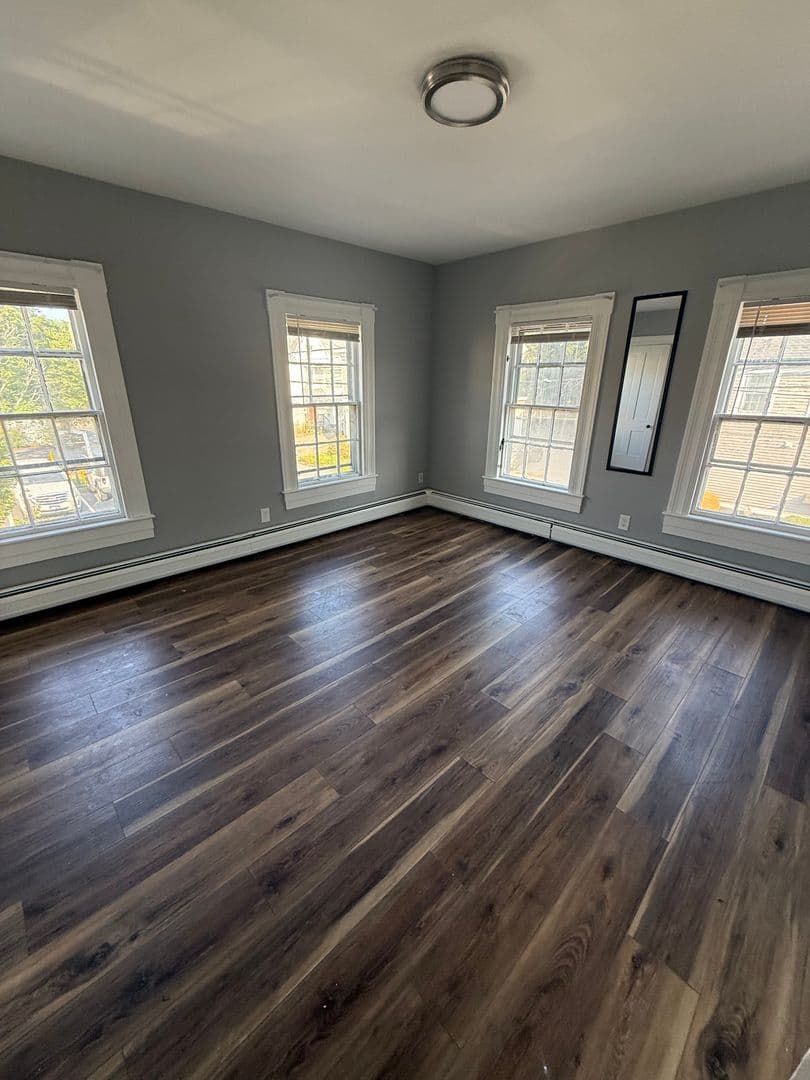 Dover Apartment: 14 Pierce St.