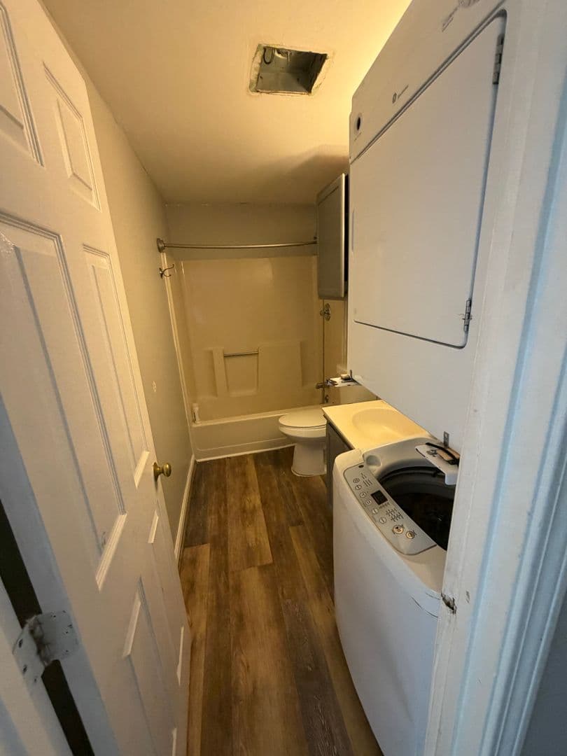 Berwick Apartment: 4 Merriam St.