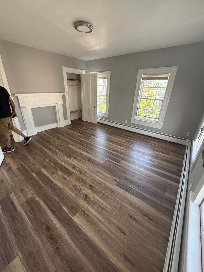 Dover Apartment: 14 Pierce St.