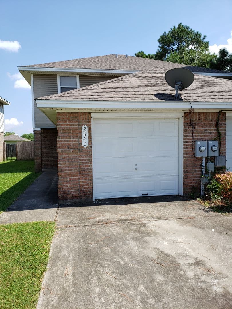 Port Arthur Apartment: 2800-2804 90th Street