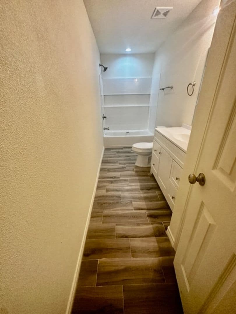 Port Arthur Apartment: 3030 Lake Arthur Dr