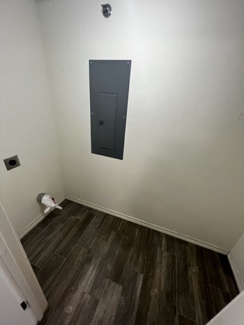 Port Arthur Apartment: 3030 Lake Arthur Dr