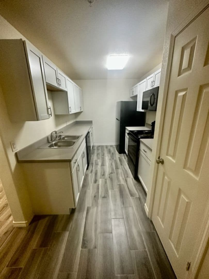 Port Arthur Apartment: 3030 Lake Arthur Dr
