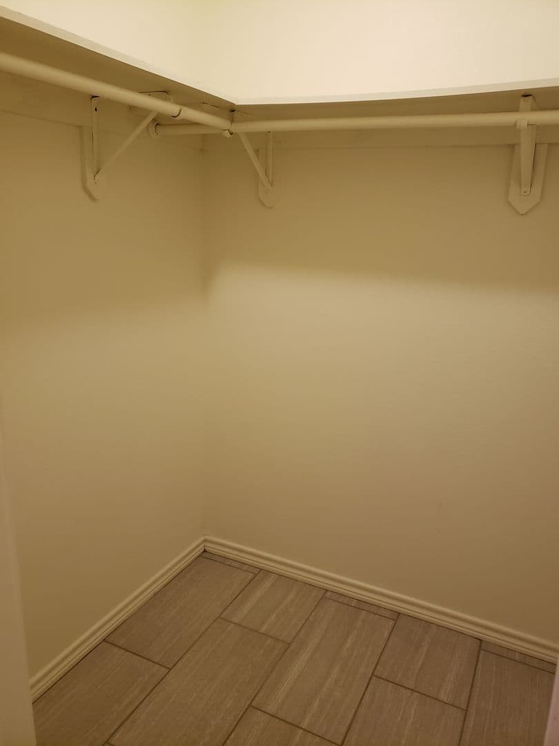 Nederland Apartment: 917 N 20th Street