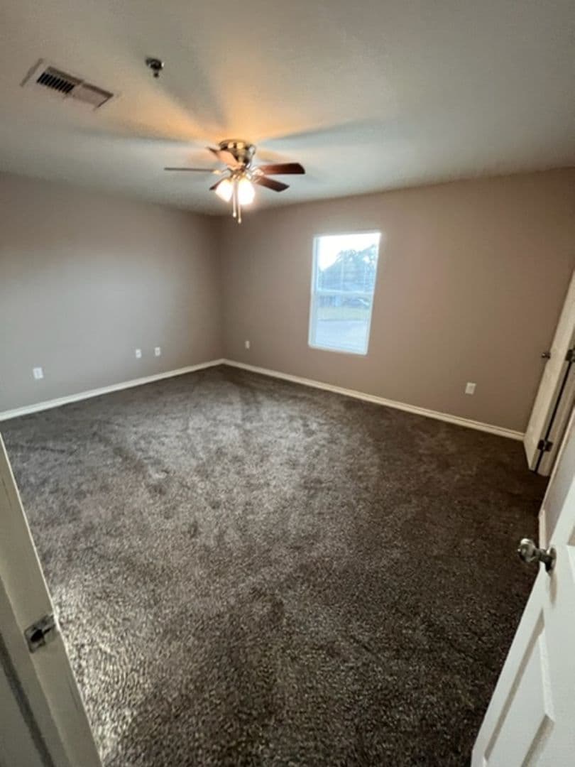 Nederland Apartment: 404 Nederland Ave