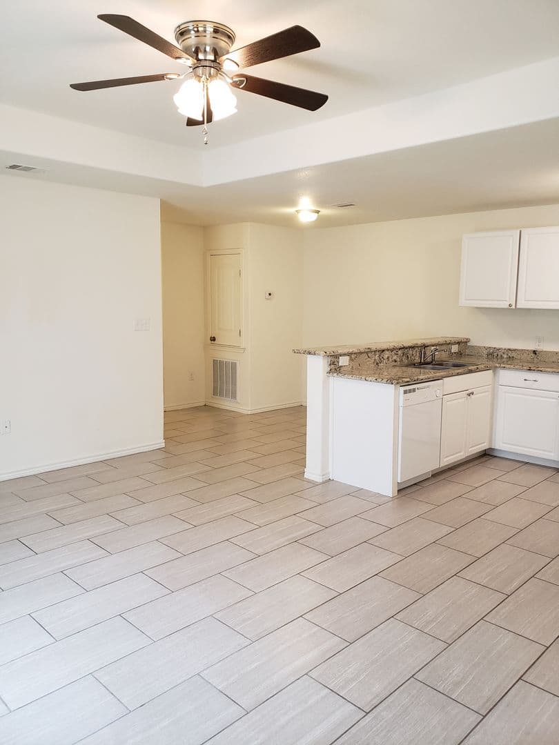 Nederland Apartment: 917 N 20th Street