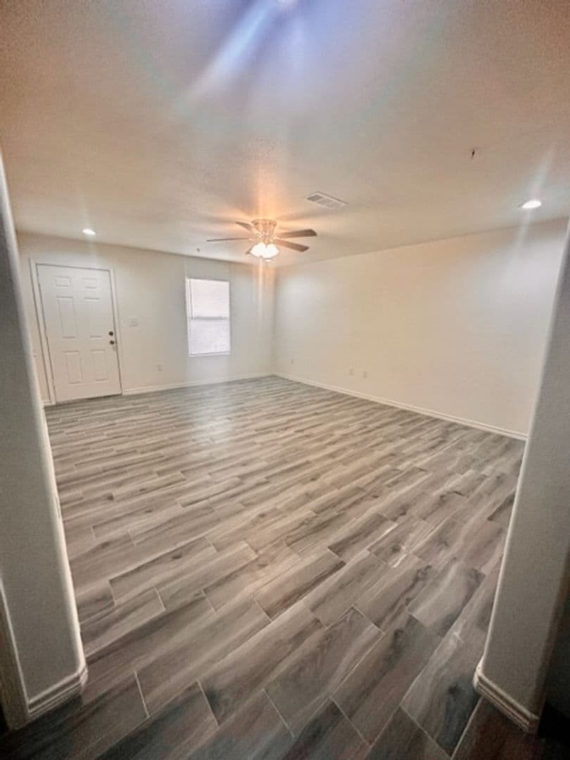 Bridge City Apartment: 2201 Wise Street