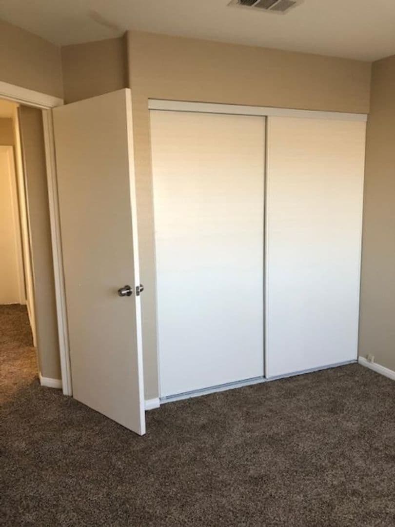 N Las Vegas House: 4808 Lupita Ct