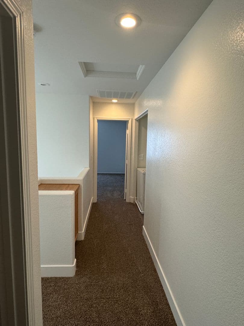 Las Vegas House: 6370 Lonesome Lake St.