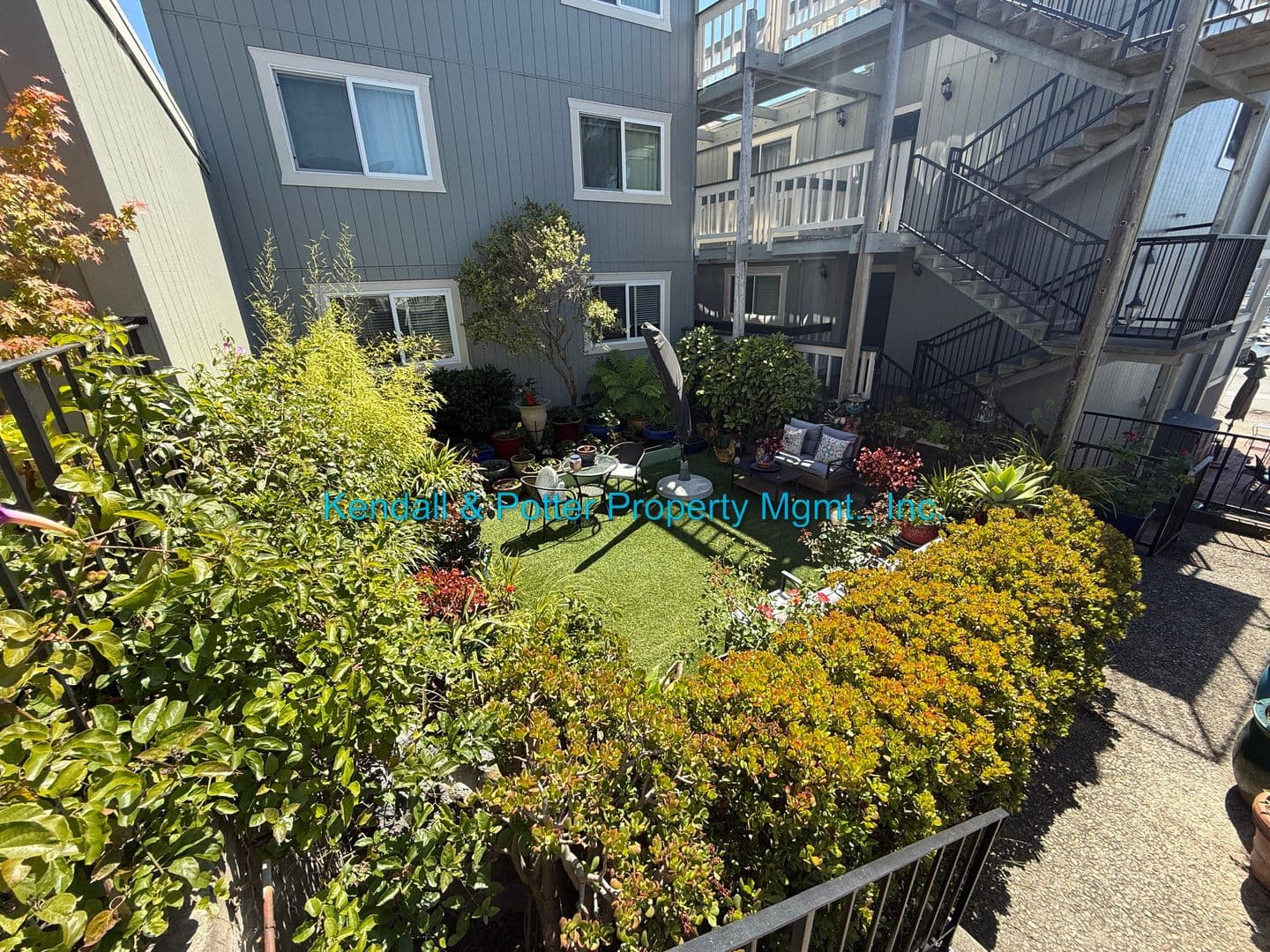 Santa Cruz Condo: 200 5th Ave #4