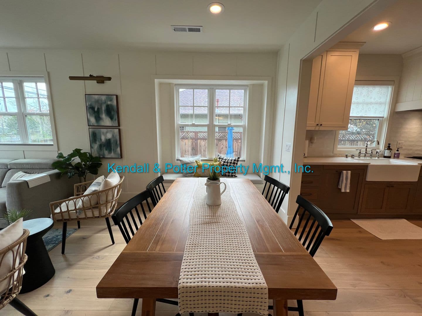 Santa Cruz Apartment: 1411 Seabright Avenue